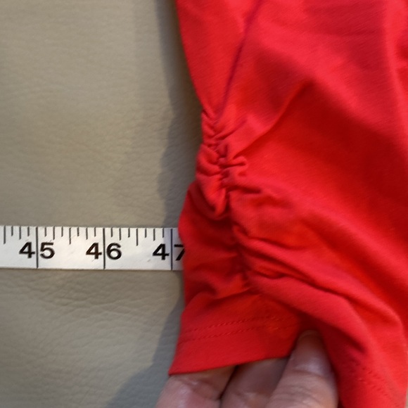 2-Pces set new with tags 18-24 red - Picture 6 of 6